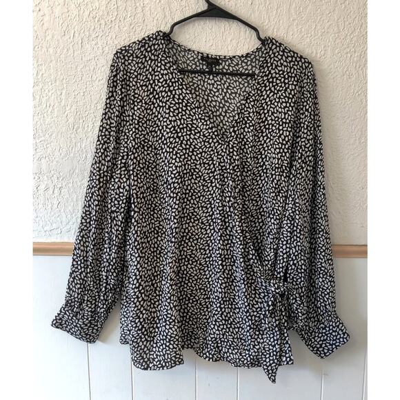 Talbots Black & White Printed Wrapped Blouse Long Sleeve V-neck Sz 2X - Picture 1 of 7